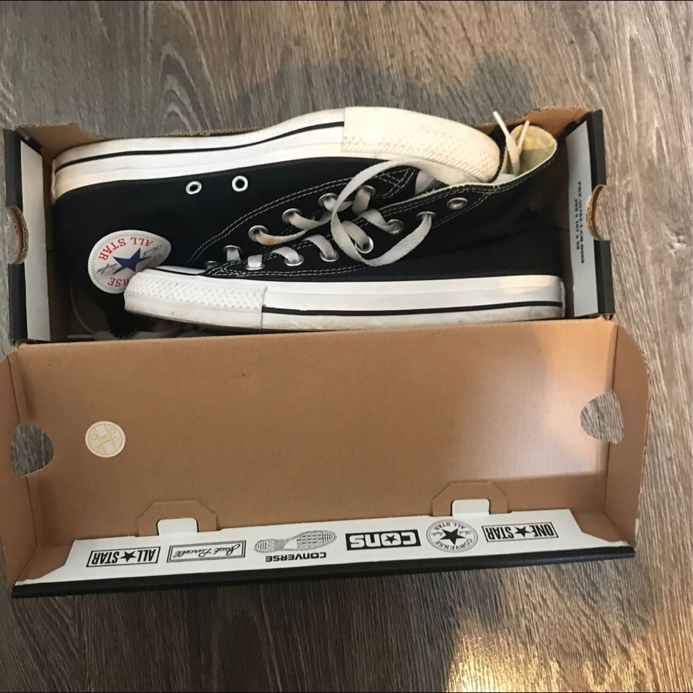 High Top Black And White Converse 6.5 Women’s
